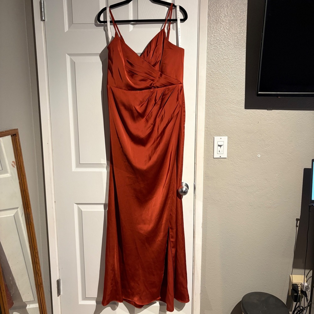 Azazie Deandra Satin Pleated Maxi Bridesmaid Formal Dress Size A12
